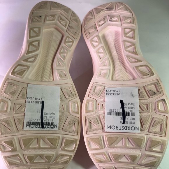 Used APL Women's Pink Slip-On Sneakers women’s 6.5 - Picture 6 of 6